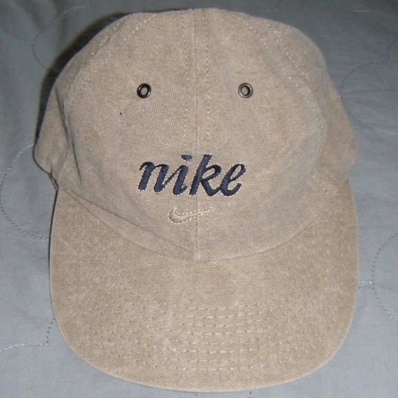 Vintage Nike Hat
